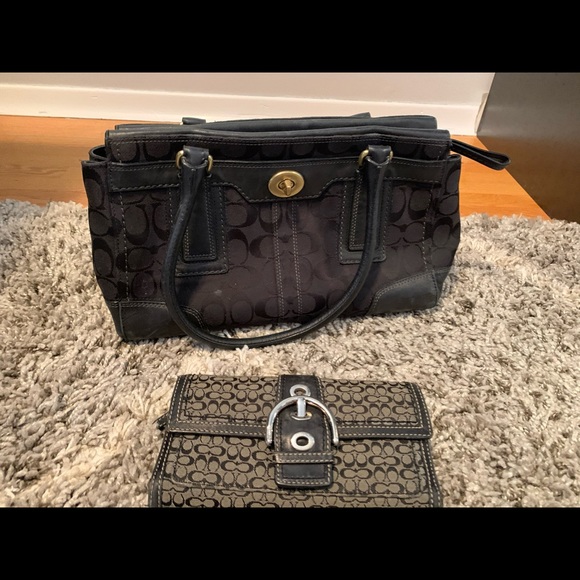 Coach black bag and wallet bundle - Picture 4 of 5